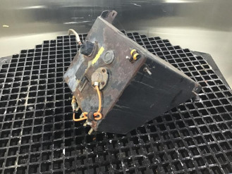 Liebherr Ausgleichsbehälter 11657173 Ersatzteil - Ausgleichsbehälter rent