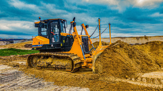 Planierraupe Dressta TD-15M-2 mieten