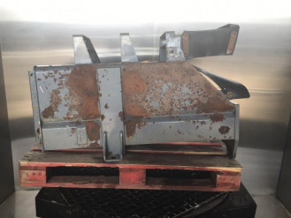 Liebherr Fuel Tank  9608019 Ersatzteil - Kraftstofftank rent