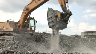 MB Crusher BF120.4 S4 Backenbrecherlöffel rent