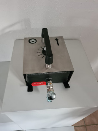 Druckluftöler 3,0 l - Schlauch Nebelöler für Erdraketen rent