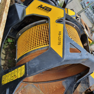 MB Crusher LS 170 mit Siebeinsatz 20mm MB209701 Siebtrommel mieten