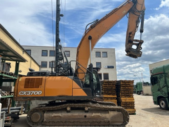 Case CX 370D Baujahr 2018 rent