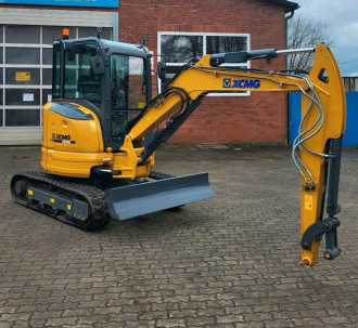 XCMG XE35E Kurzheckbagger rent