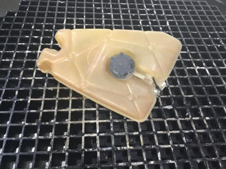 Liebherr Ausgleichsbehälter 5607635 Ersatzteil - Ausgleichsbehälter rent