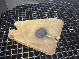 Liebherr Ausgleichsbehälter 5607635 Ersatzteil - Ausgleichsbehälter rent