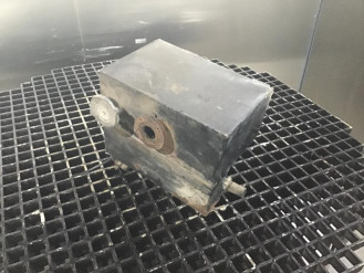 Liebherr Ausgleichsbehälter 10370463 Ersatzteil - Ausgleichsbehälter rent