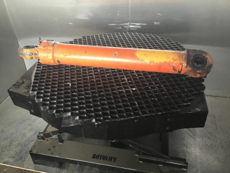 Liebherr Hubzylinder 9173126 Ersatzteil - Hubzylinder mieten