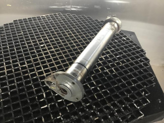 Liebherr Stift 100x666x625 94010901 Ersatzteil - Pin mieten