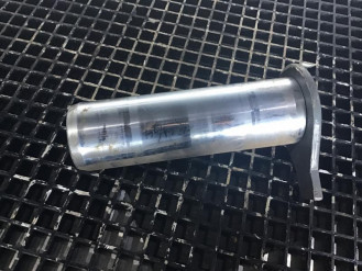 Liebherr Stift 120x414x364 9325867 Ersatzteil - Pin mieten