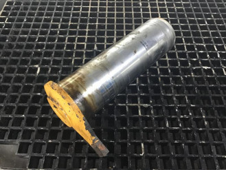 Liebherr Stift 130x445x395 9375349 Ersatzteil - Pin mieten