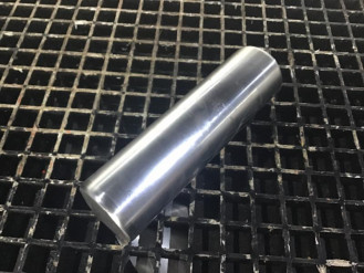 Liebherr Kolben 9165903 Ersatzteil - Pendelachs Zylinder mieten