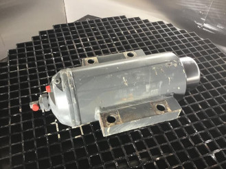 Liebherr Achsstabilisator 9307461 Ersatzteil - Pendelachs Zylinder mieten