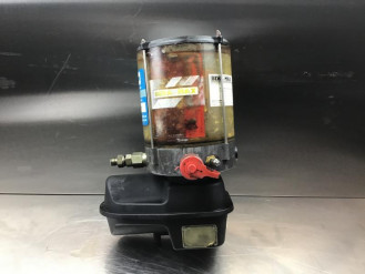 Liebherr Fett-Behälter 1100888 Ersatzteil - Fettbehälter rent