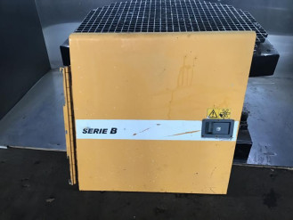 Liebherr Seitentür rechts hinten 9799463 Ersatzteil - Tür mieten