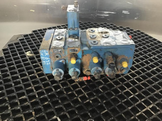 Liebherr Ventilblock 5802076 Ersatzteil - Ventilblock rent