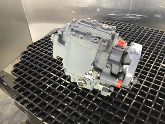 Linde BPV100 5801635 Ersatzteil - Fahrpumpe mieten