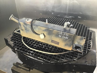 Liebherr Ausgleichsbehälter 10023609 Ersatzteil - Ausgleichsbehälter rent