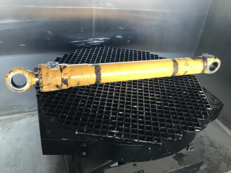 Liebherr Zylinder 9911390 Ersatzteil - Hubzylinder mieten