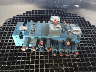 Liebherr Ventilblock 5009355 Ersatzteil - Ventilblock rent