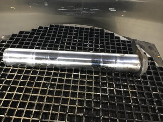 Liebherr Stift 100x755x700 10065223 Ersatzteil - Pin mieten