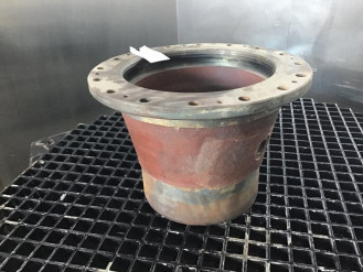 Liebherr Output Shaft Housing  968726001 Ersatzteil - Schwenkwerkgetriebe Ersatzteile mieten