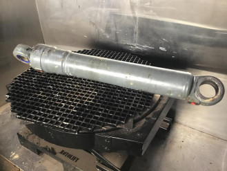 Liebherr Zylinder 9286826 Ersatzteil - Hubzylinder mieten