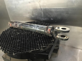 Liebherr Hubzylinder 94018922 Ersatzteil - Hubzylinder mieten