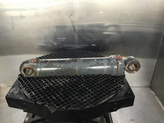 Liebherr Schaufelzylinder 94020246 Ersatzteil - Schaufelzylinder rent