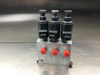 Liebherr Wegeventil 10036354 Ersatzteil - Wegeventil rent