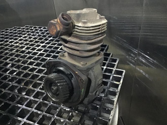 Liebherr Luftkompressor 9130934 Ersatzteil - Motor-Ersatzteile rent