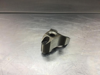 Liebherr Injektor-Befestigung 10135432 Ersatzteil - Motor-Ersatzteile rent