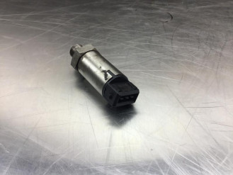 Liebherr Drucktransmitter 9076531 Ersatzteil - Motor-Ersatzteile rent