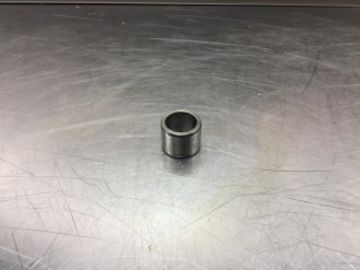 Liebherr Eng anliegende Hülse 9178018 Ersatzteil - Motor-Ersatzteile rent