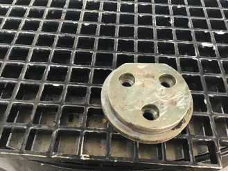 Liebherr Unterlegscheibe 9306943 Ersatzteil - Pin mieten