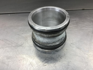 Liebherr Verbindungsstück 9270085 Ersatzteil - Motor-Ersatzteile rent