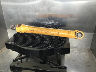 Liebherr Schaufelzylinder 9580300 Ersatzteil - Schaufelzylinder rent