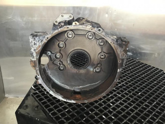 Liebherr Flywheel Housing  11101703 Ersatzteil - Motor-Ersatzteile rent