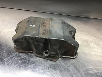 Liebherr Zylinderkopfdeckel 10122266 Ersatzteil - Zylinderkopfdeckel rent