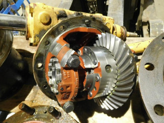 ZF Differential 7014747 Ersatzteil - Differential mieten