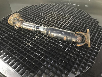 Liebherr Gelenkwelle 5716713 Ersatzteil - Gelenkwelle mieten