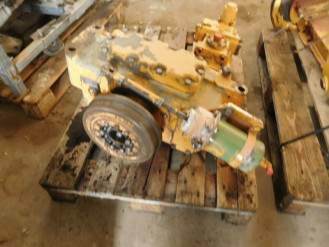 Liebherr Fahrgetriebe 9149896 Ersatzteil - Getriebe mieten