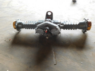 Liebherr Axle  5716184 Ersatzteil - Hinterachse komplett mieten