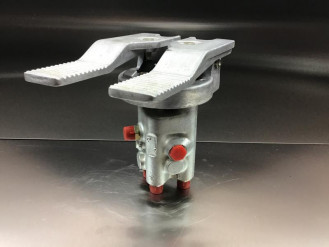 Liebherr Vorsteuergerät 9883397 Ersatzteil - Pedal rent