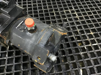 Rexroth A10V045 5716846 Ersatzteil - Zusatzpumpe rent