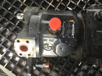 Rexroth A10V045 5716846 Ersatzteil - Zusatzpumpe rent