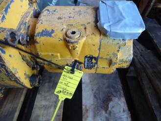 Liebherr LPF045 9275435 Ersatzteil - Zusatzpumpe rent