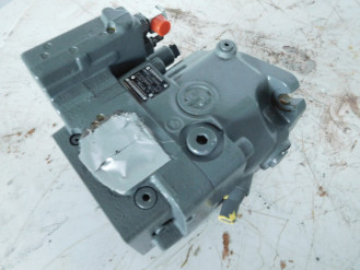 Liebherr Fan Drive Pump  10215935 Ersatzteil - Zusatzpumpe rent