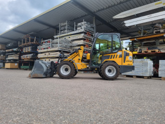 Schäffer Lader 2430 SLT mieten