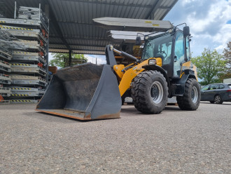 Schäffer Radlader 5470 Z rent